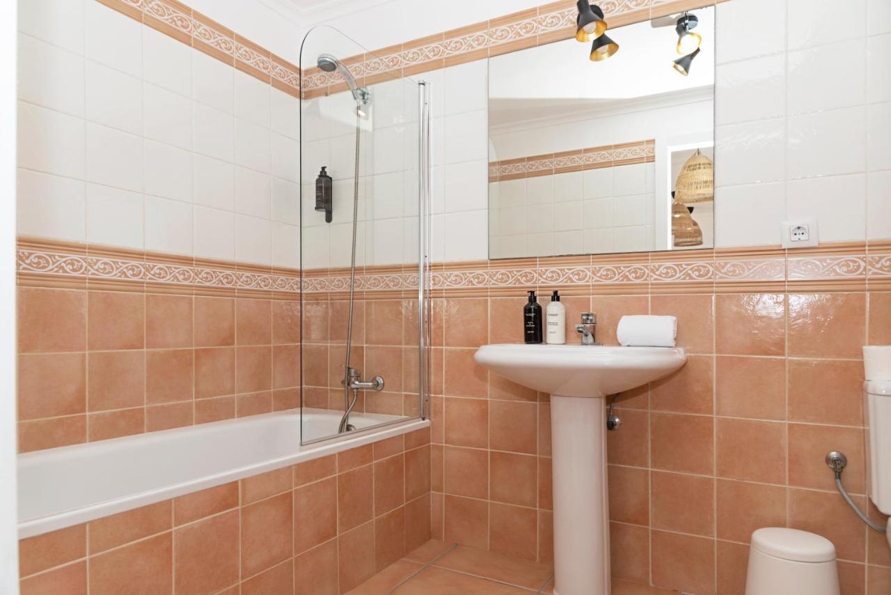 Veaco With Jacuzzi And Private Pool