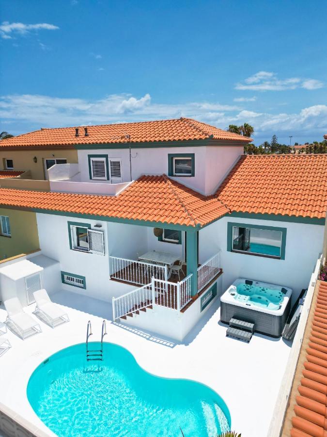 Villa Veaco With Jacuzzi And Private Pool